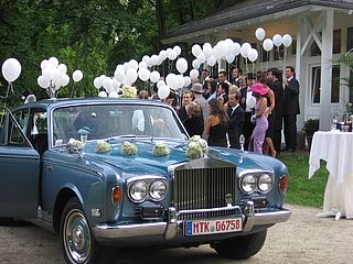 Bad Homburg Golfhaus Restaurant im Kurpark Hochzeit, Auto, Ballons