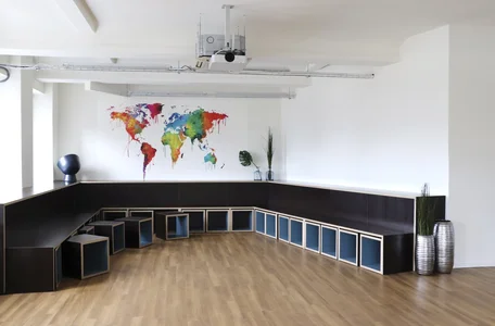 IDEENKAMMER - FRUCHTHOF CAMPUS IDEENKAMMER - FRUCHTHOF CAMPUS