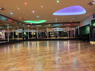 Tanzen, Feiern und Genießen im Saal 2 Tanzschule Renz Bremen