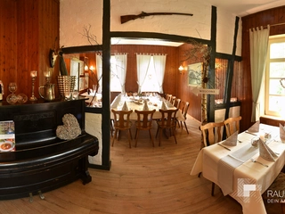  Innenansicht Kaminzimmer Blick ins Jagdzimmer Restaurant Wümmeblick Lilienthal 