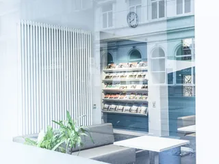 Die einladende Fassade des mIcentrum in Bremen