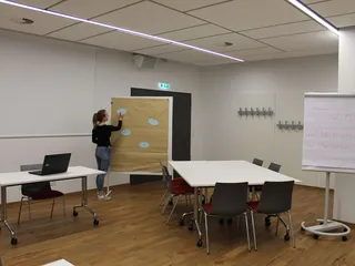 Der Raum Hafen des Martinsclub Vegesack ist ein Tagungsraum mit jeder Menge Charme