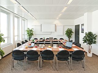 Konferenz-und Meetingraum bei ecos office münchen