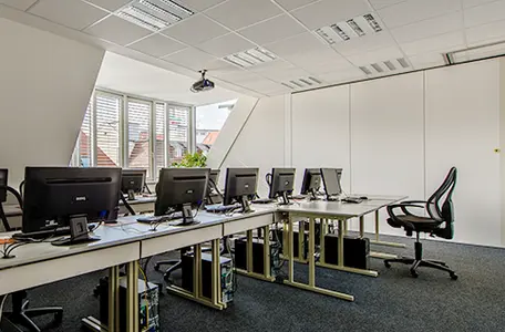 PC-COLLEGE in Stuttgart