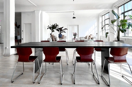 CREATIVE STUDIO / LOFT