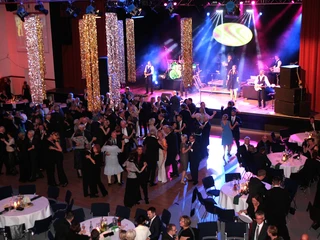 OHZ Stadthalle Tanzparkett und Bühne