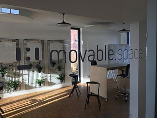 Das movable.space in Oldenburg verfügt, wie der Name schon sagt, über facettenreiche Möglichkeiten Raumgestaltung, was sich wunderbar auf Ideen und Strukturen übertragen lässt 