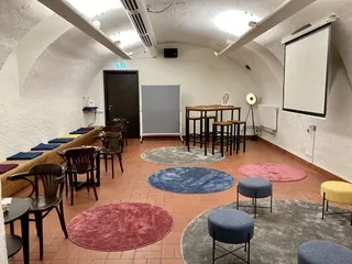 Frankfurt PresseClub Gewölbekeller im neuen Look