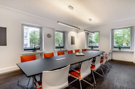Eleganter Konferenzraum im Lehel