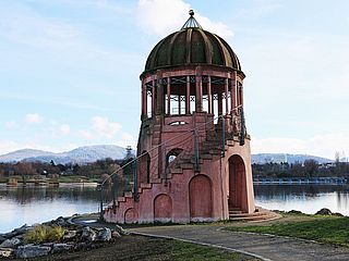 Der große Tempel im Freiburger Seepark 