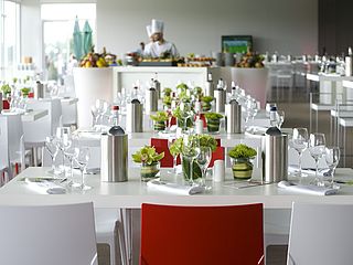 Auch Kochevents sind im Saal Augusta des ATLANTIC HOTELS an der Galopprennbahn in Bremen möglich