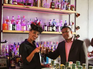 Das Team der YAKA-Bar im Jaya in Bremen