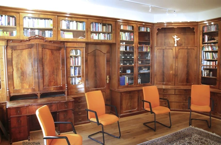 Bibliothek mit Seele + exklusiv