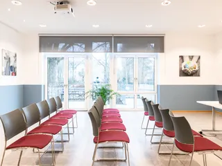 Schulung, Vortrag, Präsentation - der Raum Werdersee im Quartierszentrum Huckelriede des Martinsclub Bremen lässt Ihre Veranstaltung erstrahlen