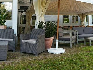 Bad Homburg Golfhaus Restaurant im Kurpark Außenbereich, Lounge Panorama