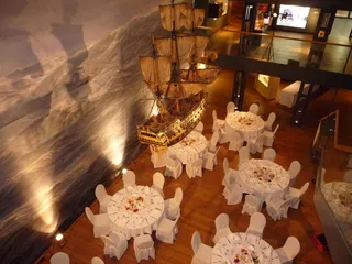 Hochzeitsfeier auf dem Bankett, Deck 2 im Kaispeicher B in Hamburg
