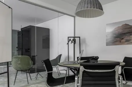 Düsseldorf | 3. Konferenzraum 13m²