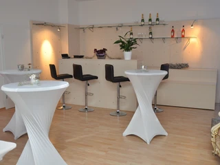 Stehtische Eventraum Polterabend Offenbach