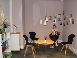 Gemütlich geht es zu in der Lounge des Utkiek vom Martinsclub Vegesack