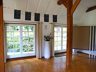 Nutzen Sie die Pinnwände im Seminarraum des Seminarhof Feuerborn in Osterholz-Scharmbeck für die individuelle Gestaltung Ihres Seminars 