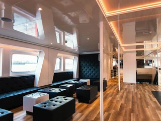 MS Koi Loungedeck