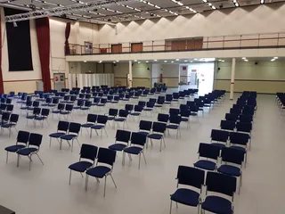 Die Stadthalle in Osterholz-Scharmbeck eignet sich hervorragend für größere Veranstaltungen bei denen jedoch genug Platz gewährleistet werden kann