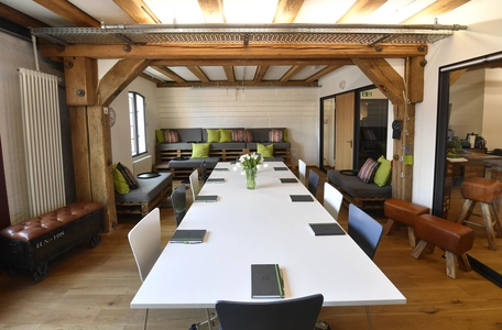 ROOM4SUCCESS - WORK SPACE