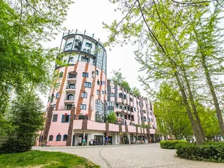 Das ecos office center im wunderschönen Hundertwasserhaus in Magdeburg