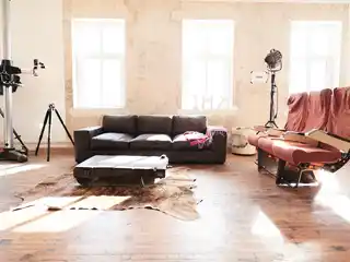 In einem Hamburger Loft befindet sich die ZIMT Location mit individueller Inneneinrichtung