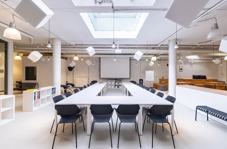 Underground ClubHouse Berlin-Mitte