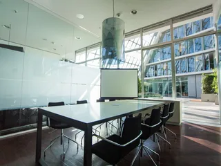genießen Sie den direkten Zugang zu unserer Terrasse im Raum K03 im BBCC - Berliner Bogen Conference Center Hamburg 
