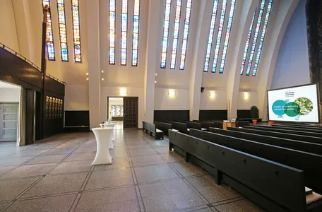 Fritz-Schumacher-Halle im Forum Ohlsdorf