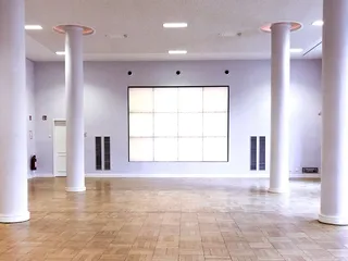 Viele Veranstaltungsmöglichkeiten bietet der große Saal Georgie in Hamburg