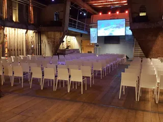 Die LUKE II auf der BLEICHE in Hamburg vor einer Präsentation