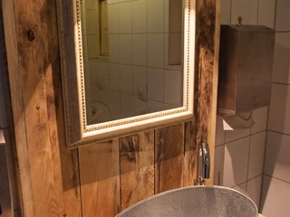 Auch unsere Bäder sind stilvoll eingerichtet 
