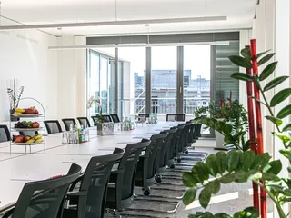 Der IC 2-3 im Ecos office center in Wiesbaden besticht durch seine moderne und detailreiche Einrichtung